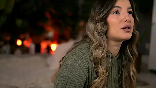 KellyMathews online show from February 21, 2026, 3:07 am