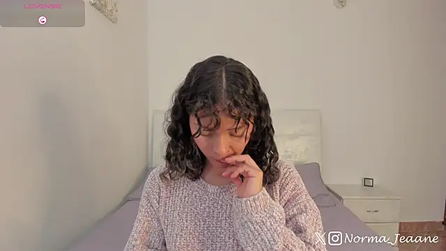 Snapshot of Norma-Jeaane chatting on November 24, 2025, 8:19 pm Norma-Jeaane online show from November 24, 2025, 8:19 pm