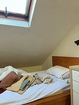 rafamarianoofc online show from December 22, 2025, 11:18 am