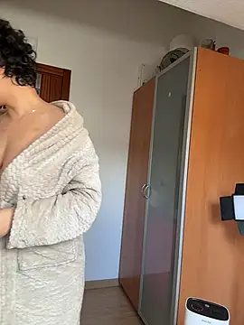 Snapshot of rafamarianoofc chatting on February 19, 2026, 10:11 am rafamarianoofc online show from February 19, 2026, 10:11 am