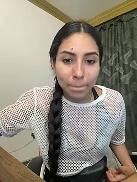 bella-black online show from March 10, 2026, 12:48 am