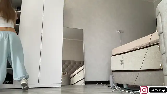 diffgirls2 online show from September 26, 2025, 9:24 am