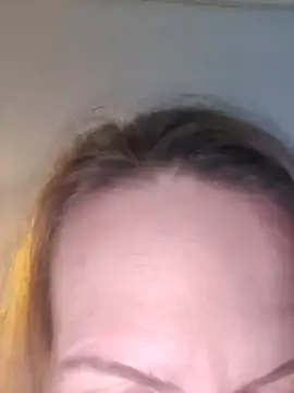 Evelina cute online show from February 12, 2026, 2:34 pm