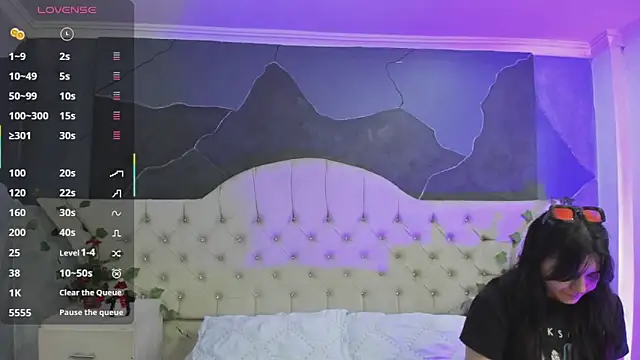 Snapshot of AmberGreyy_ chatting on December 1, 2025, 6:02 pm AmberGreyy online show from December 1, 2025, 6:02 pm