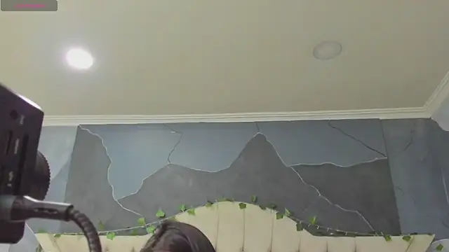 AmberGreyy  online show from December 18, 2025, 5:08 pm