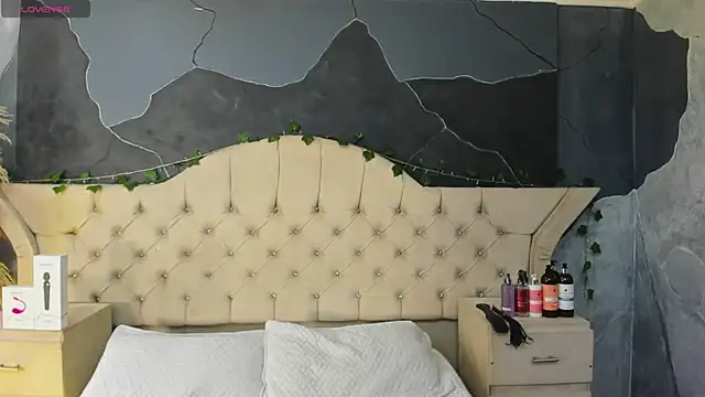 AmberGreyy  online show from January 13, 2026, 6:13 pm