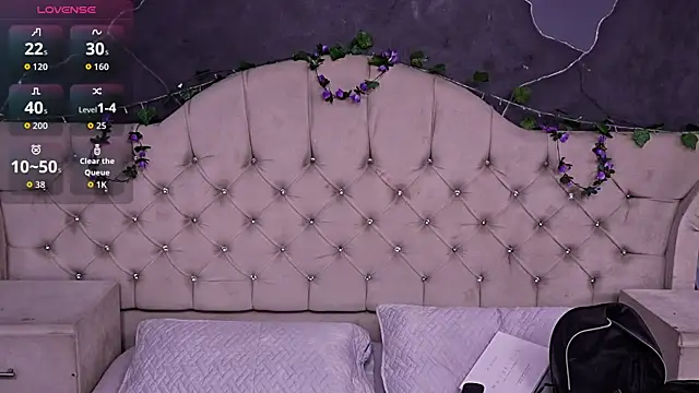 AmberGreyy  online show from March 31, 2026, 5:13 pm