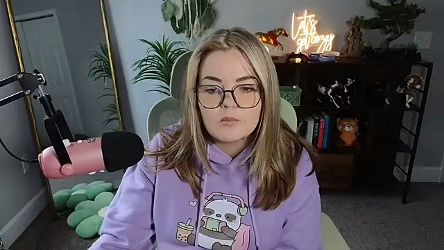 rodeobrii online show from October 18, 2025, 4:19 pm