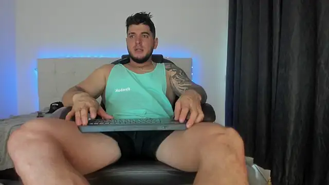 Teilor Creed online show from February 19, 2026, 10:50 pm