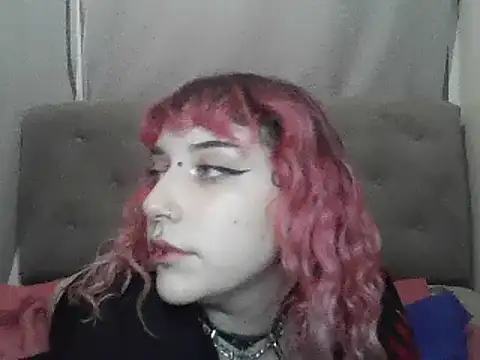 Snapshot of shinigami6669 chatting on December 4, 2024, 12:19 am shinigami6669 online show from December 4, 2024, 12:19 am