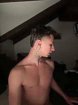 ArchiGoldd online show from February 8, 2026, 11:41 pm