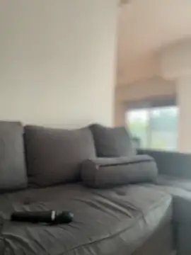 Snapshot of alessandra-a chatting on October 26, 2025, 8:37 pm alessandra-a online show from October 26, 2025, 8:37 pm