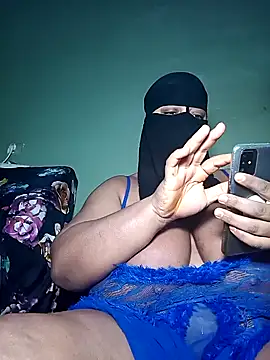 Snapshot of Loly_mor chatting on January 10, 2025, 12:15 pm Loly mor online show from January 10, 2025, 12:15 pm