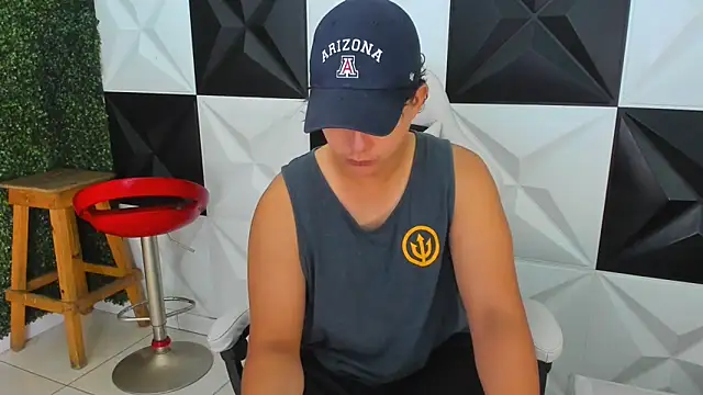 Dani cumboy online show from November 16, 2025, 2:11 pm