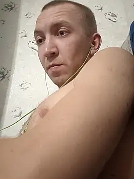 MityaXLoves online show from May 13, 2026, 5:21 pm