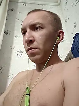MityaXLoves online show from May 14, 2026, 5:31 pm