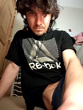 Lilsmokeshow017 online show from November 29, 2025, 9:01 am