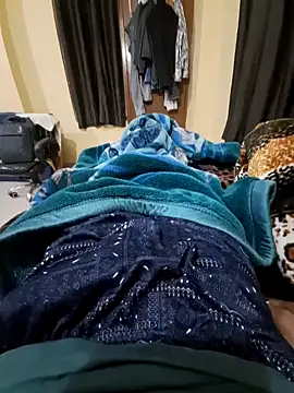 villagb12 online show from December 10, 2024, 5:22 pm