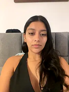 Snapshot of BrittanyDiaz chatting on November 28, 2025, 7:16 pm BrittanyDiaz online show from November 28, 2025, 7:16 pm