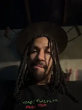 hotcamboy420 online show from February 21, 2025, 5:24 am