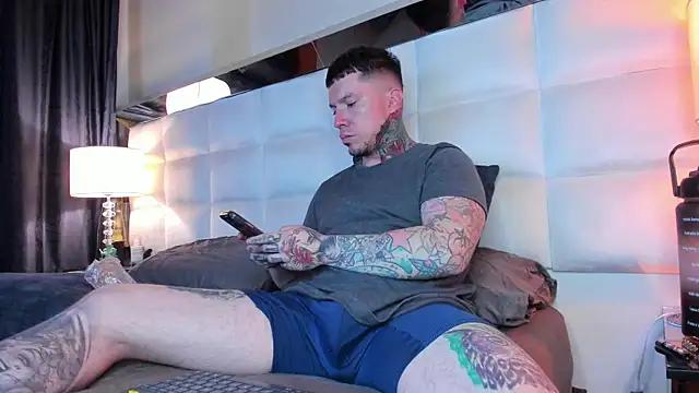 Adam tatto online show from September 22, 2025, 2:13 am