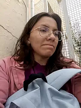 Snapshot of karlamorris_ chatting on January 24, 2025, 1:03 pm karlamorris online show from January 24, 2025, 1:03 pm