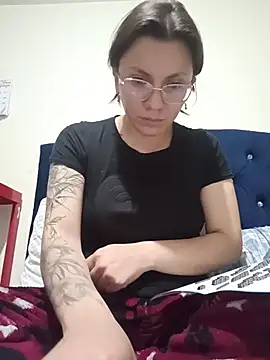 Snapshot of karlamorris_ chatting on October 23, 2025, 1:38 am karlamorris online show from October 23, 2025, 1:38 am