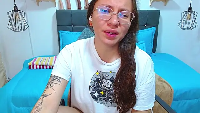 Snapshot of karlamorris_ chatting on November 16, 2025, 4:51 am karlamorris online show from November 16, 2025, 4:51 am