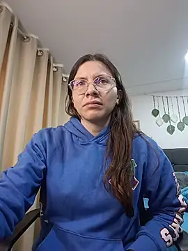 Snapshot of karlamorris_ chatting on November 29, 2025, 7:06 pm karlamorris online show from November 29, 2025, 7:06 pm