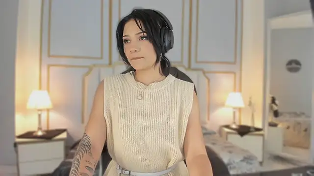 renee shelby  online show from January 10, 2026, 7:48 pm