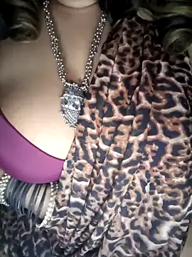 Snapshot of Leo_shreya_888 chatting on March 18, 2025, 4:37 pm Leo shreya 888 online show from March 18, 2025, 4:37 pm