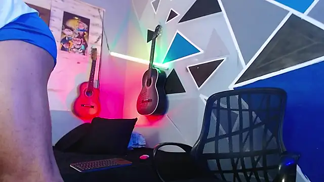 Snapshot of MagnusFrost chatting on October 25, 2025, 4:09 am MagnusFrost online show from October 25, 2025, 4:09 am