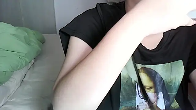 Snapshot of iamMalixxx chatting on March 16, 2026, 1:04 pm iamMalixxx online show from March 16, 2026, 1:04 pm