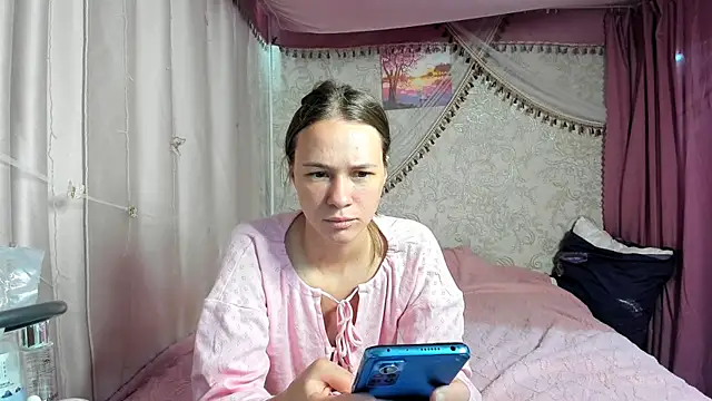 Snapshot of leila_bambi_ chatting on July 11, 2026, 6:05 am leila bambi online show from July 11, 2026, 6:05 am
