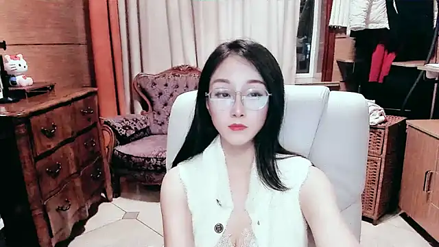 Snapshot of NIAN-er chatting on February 28, 2025, 3:15 pm NIAN-er online show from February 28, 2025, 3:15 pm