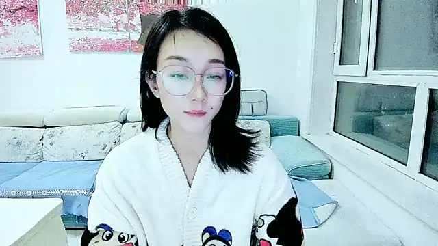 Snapshot of NIAN-er chatting on October 28, 2025, 1:03 pm NIAN-er online show from October 28, 2025, 1:03 pm