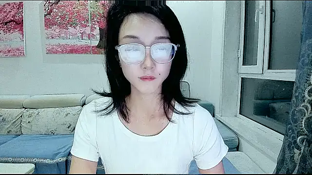 Snapshot of NIAN-er chatting on November 15, 2025, 3:08 pm NIAN-er online show from November 15, 2025, 3:08 pm