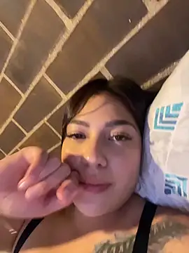 Snapshot of Latina_vanessa chatting on May 30, 2026, 3:36 am Latina vanessa online show from May 30, 2026, 3:36 am