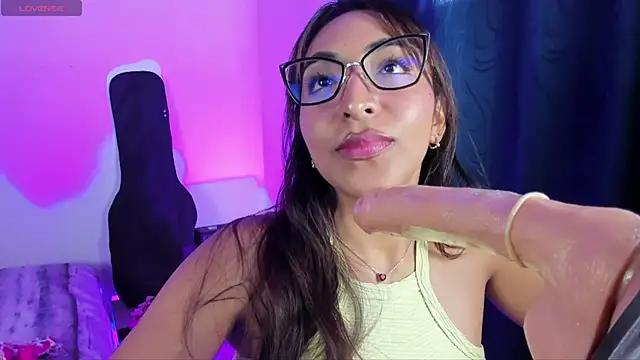 Snapshot of Leticia_brownn1 chatting on March 10, 2025, 4:35 pm Leticia brownn1 online show from March 10, 2025, 4:35 pm