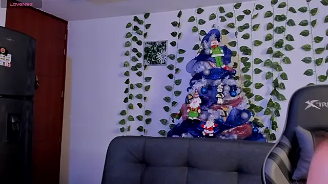 Amypond   online show from December 27, 2024, 4:43 pm