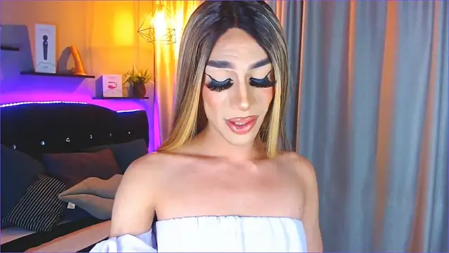 camila hootie online show from January 16, 2025, 3:34 am