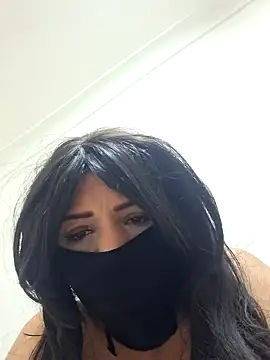 Snapshot of Rozittaa chatting on December 15, 2024, 9:31 pm Rozittaa online show from December 15, 2024, 9:31 pm