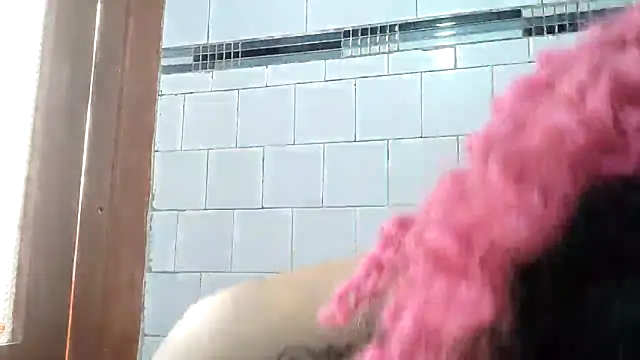 Cata Blue   online show from November 4, 2025, 2:38 pm