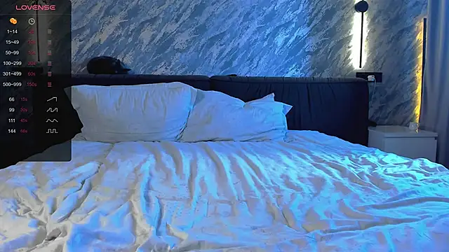 Snapshot of laflamebella chatting on February 18, 2025, 5:20 am laflamebella online show from February 18, 2025, 5:20 am