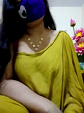 Snapshot of Ameera19 chatting on February 16, 2025, 6:43 am Ameera19 online show from February 16, 2025, 6:43 am