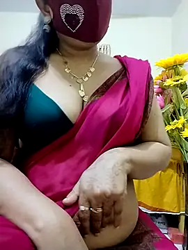 Snapshot of Ameera19 chatting on February 23, 2025, 6:34 pm Ameera19 online show from February 23, 2025, 6:34 pm