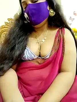 Snapshot of Ameera19 chatting on March 7, 2025, 6:13 am Ameera19 online show from March 7, 2025, 6:13 am