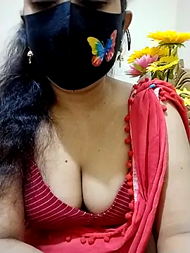 Ameera19 online show from February 28, 2026, 7:04 pm