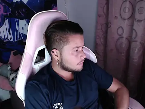 JOHANLEON1 online show from April 23, 2026, 12:56 am