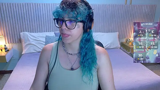 Eli666uwu online show from April 3, 2026, 10:57 am